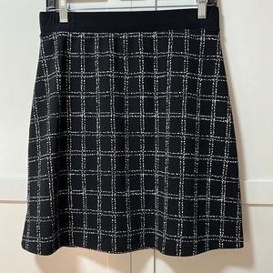 Black & White Hilda Printed Knit Skirt by Gilli